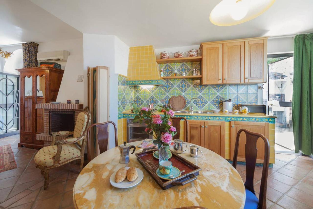 Villa Lamberti Монте ди Прочида Екстериор снимка